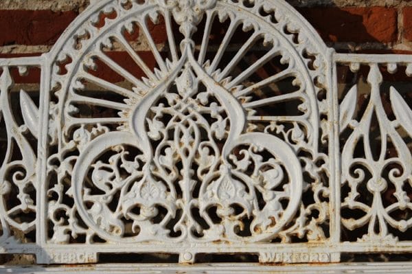Pierce of Wexford Cast Iron Garden Seat with Starburst