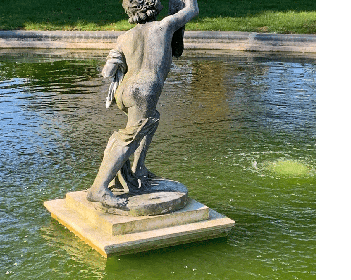 Bromsgrove Guild fountainBromsgrove Guild fountain