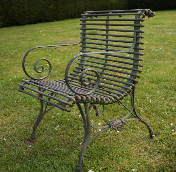 Arras antique garden chair