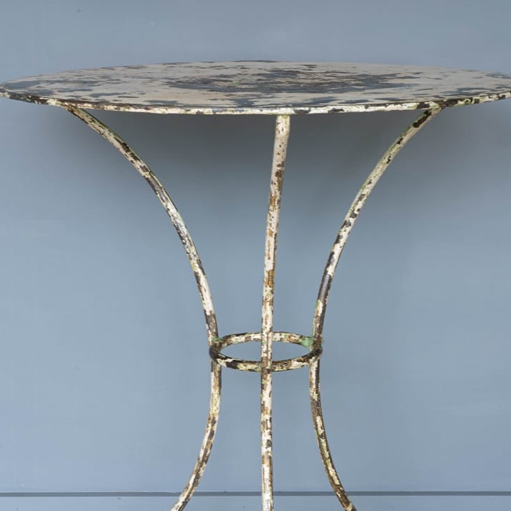 a French bistro table