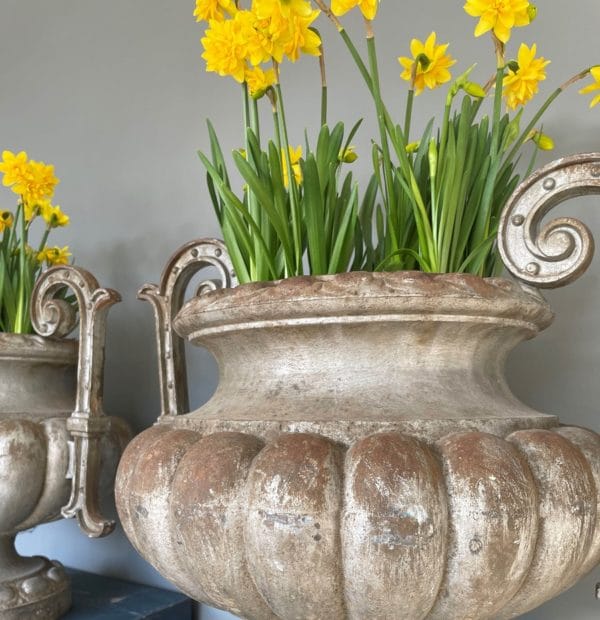 interior design antique urns for the home