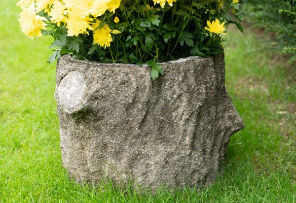 Faux Bois round garden planters