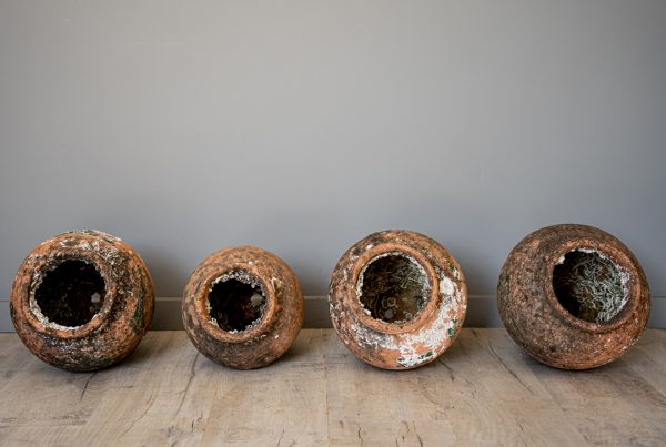 Seaside terracotta cockle pots from France