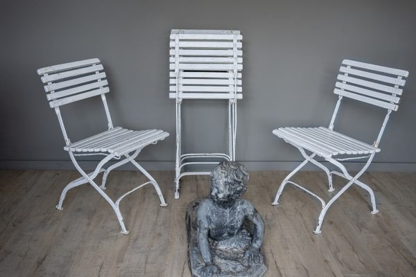 set of folding garden chairs
