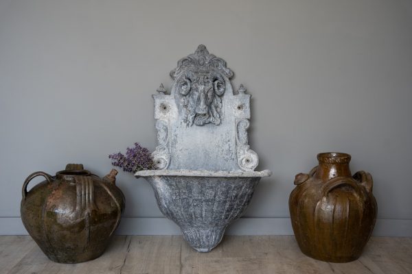 lavabo wall fountain for the garden