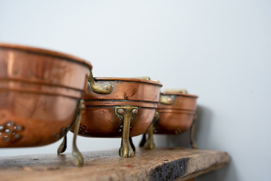 decorative vintage accessories for the kitchen