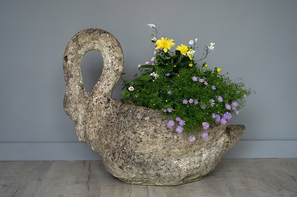 cast stone antique garden swan jardiniere