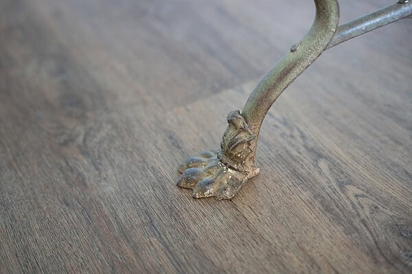 Arras table with lions claw feet from France