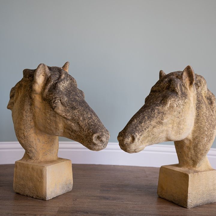 Pair of garden statue horses head