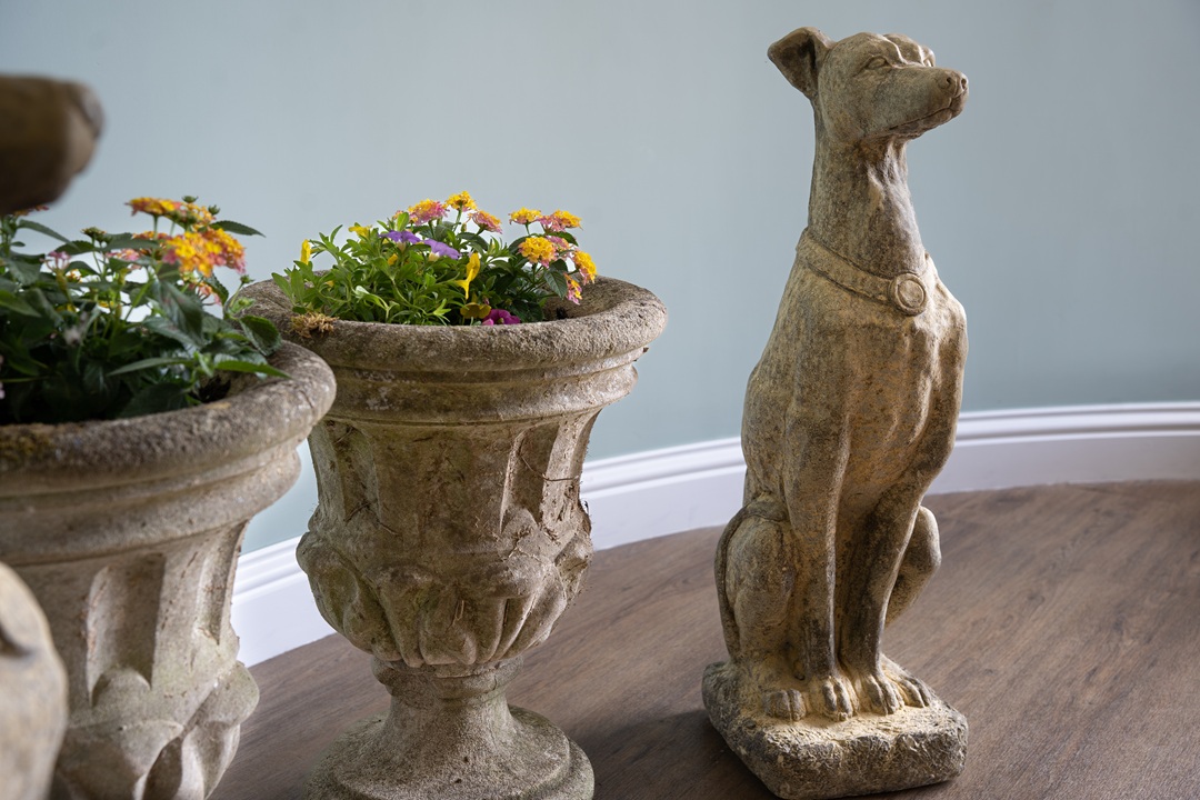 garden dog statues