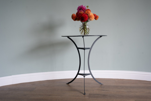 a restored small iron bistro table for the garden for sale