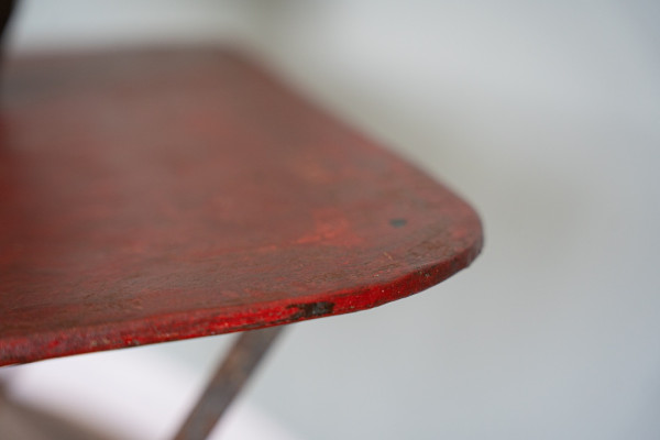iron antique folding table for the garden