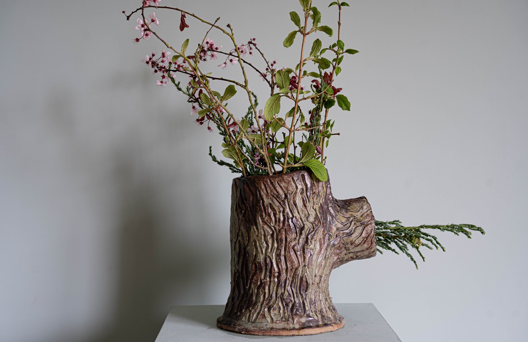 salt glazed antique garden strawberry planter